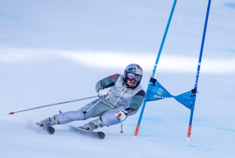 Marcel Hirscher na treningu w Nowej Zelandii